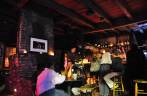 Lafitte's Blacksmith Shop, o mais tradicional bar da Bourbon Street, em New Orleans, na Louisiana, nos Estados Unidos